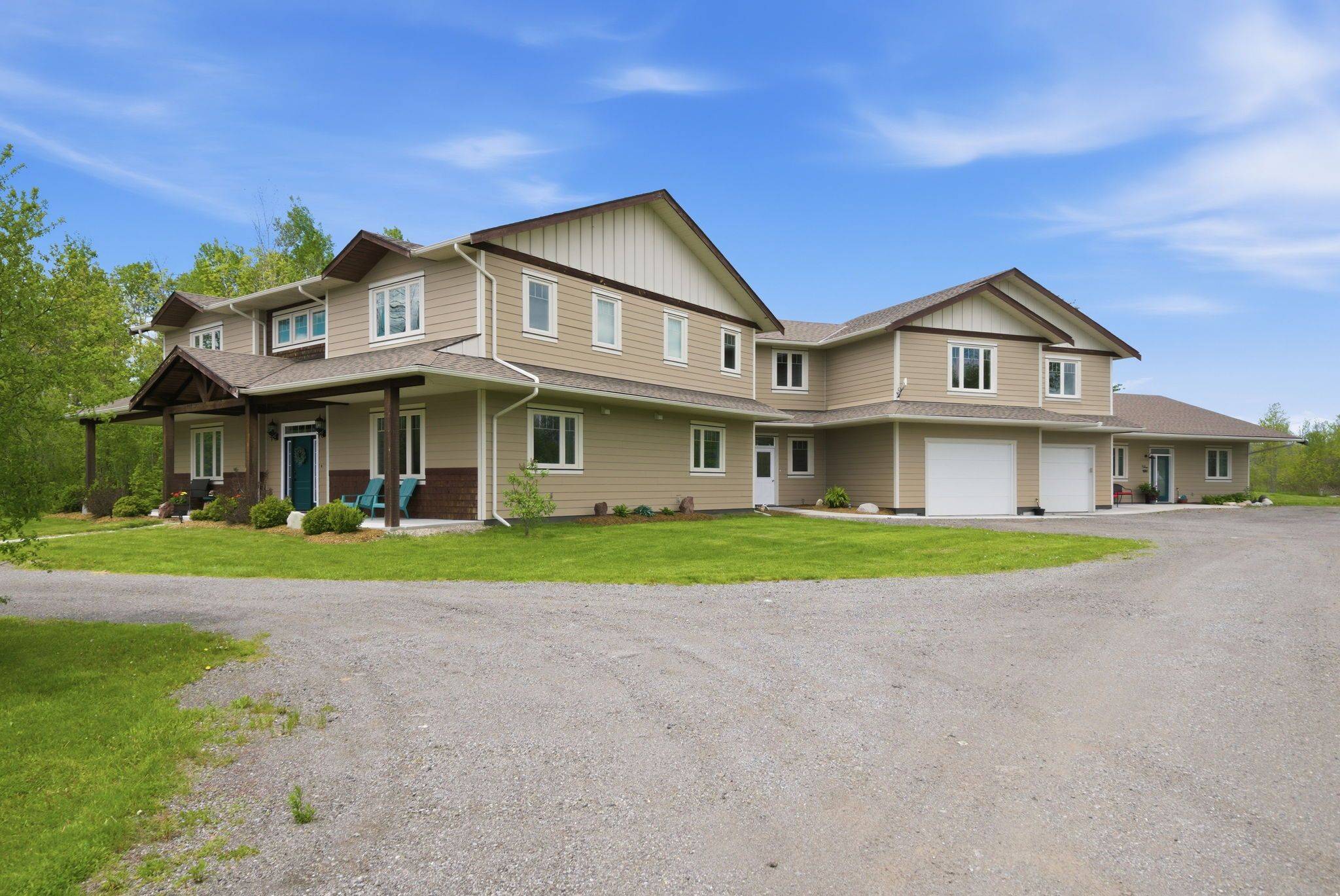 190 Lakeshore RD, Brighton, ON K0K 1H0