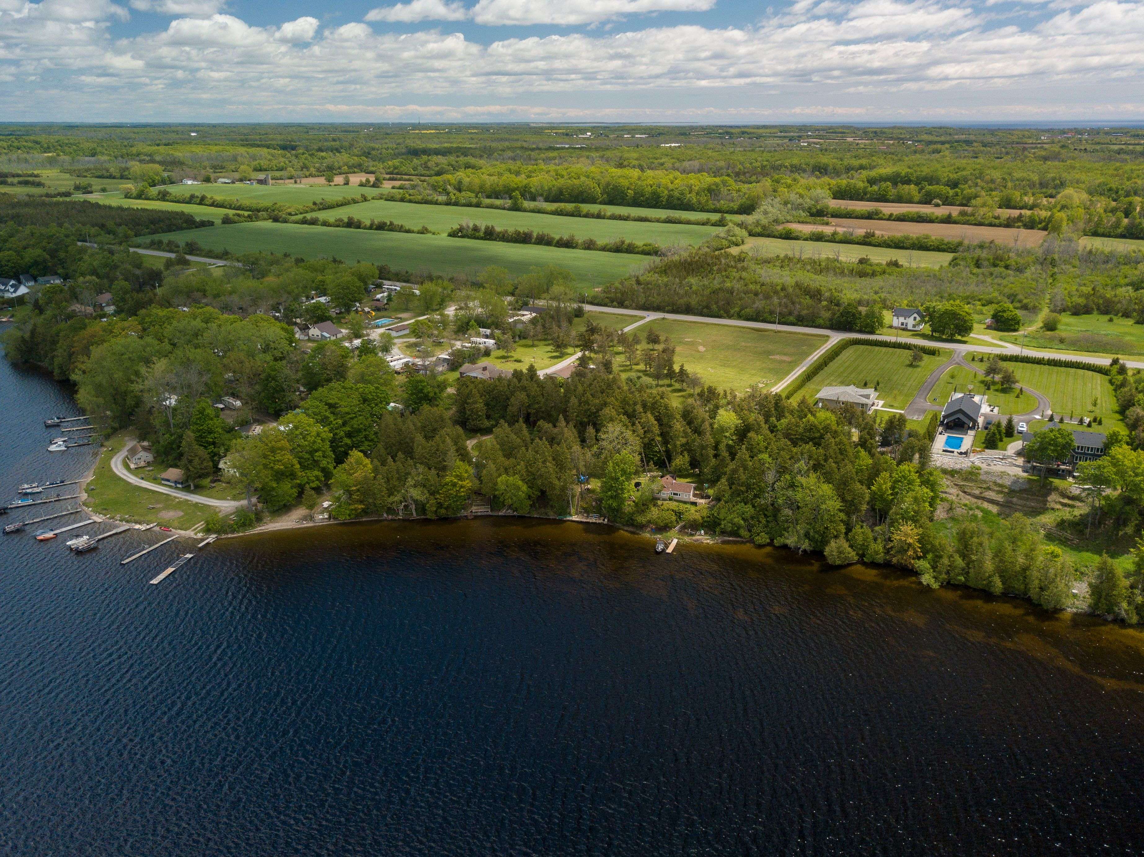 47 Blossom LN, Prince Edward County, ON K0K 1T0