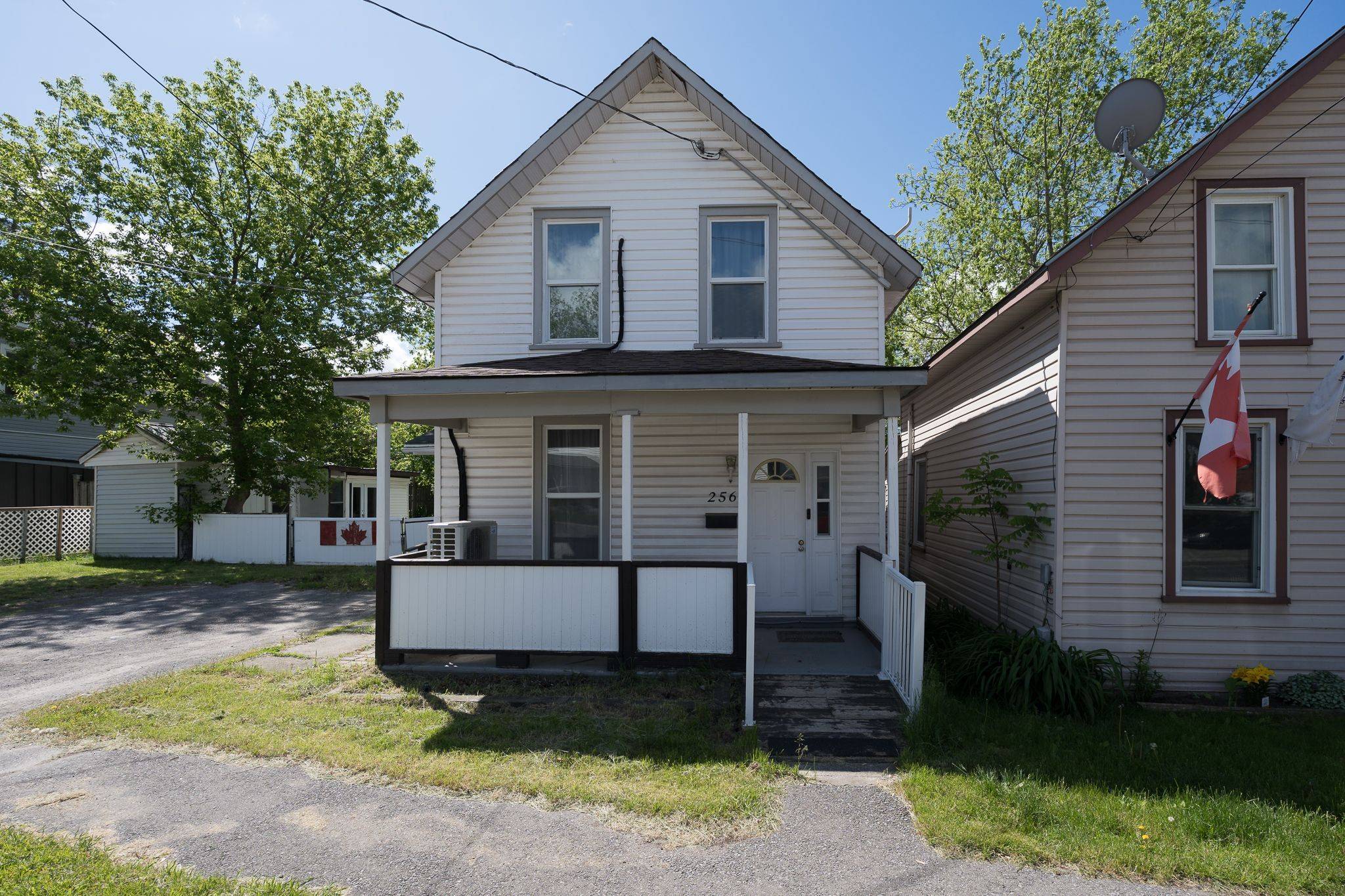 256 Dundas ST, Deseronto, ON K0K 1X0