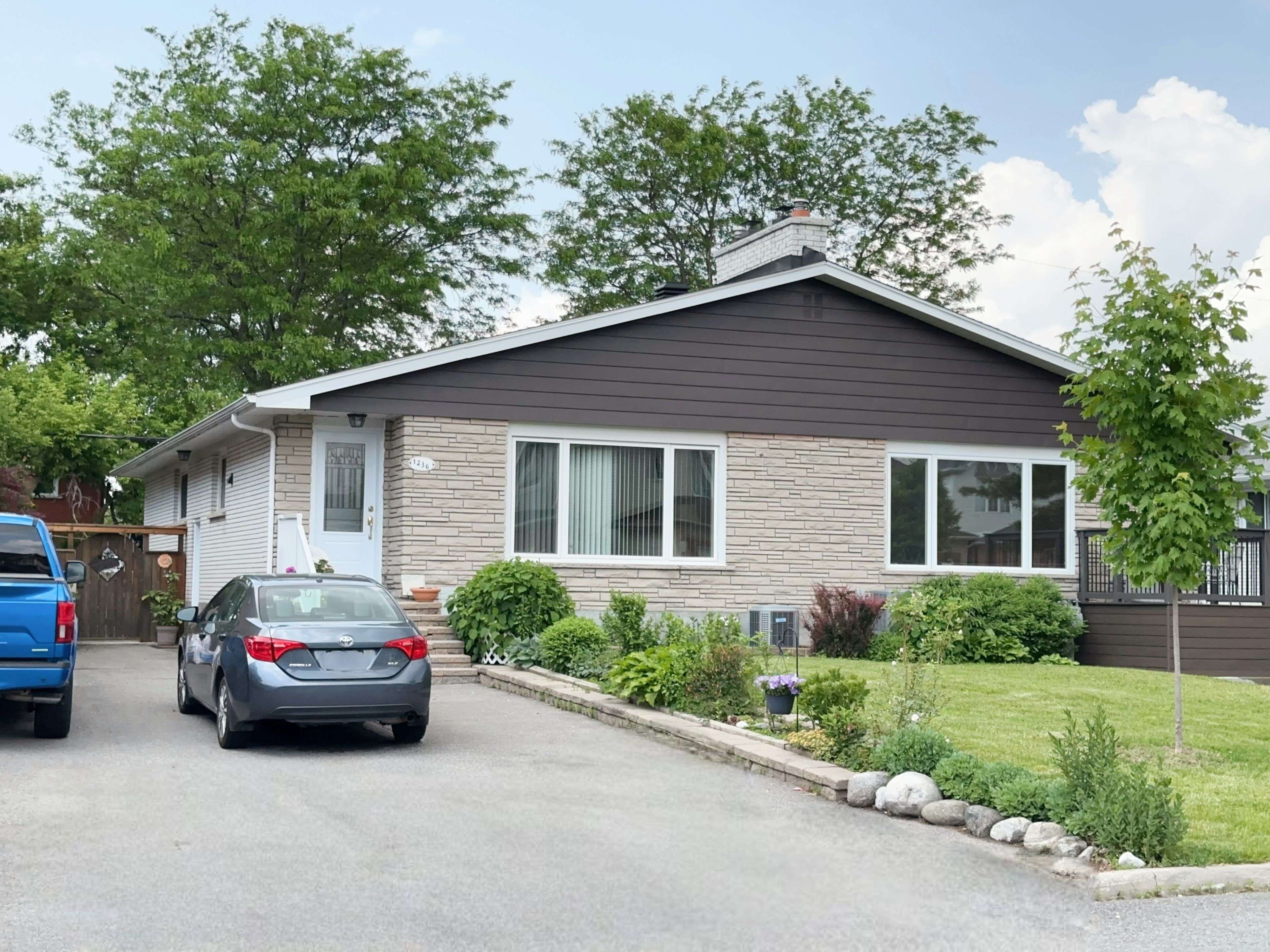 1236 Clyde AVE #2, Belair Park - Copeland Park And Area, ON K2C 1Y4