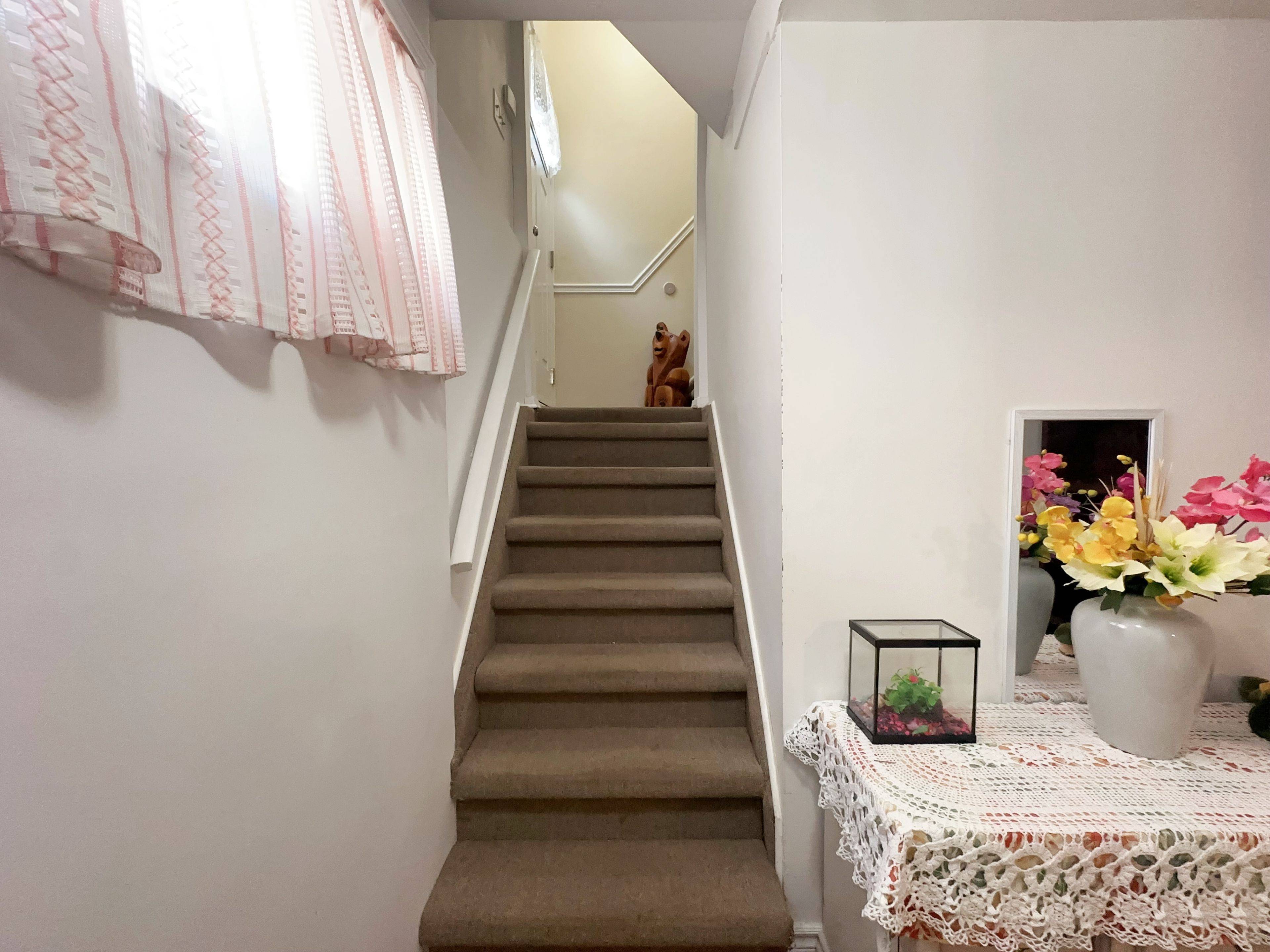1236 Clyde AVE #2, Belair Park - Copeland Park And Area, ON K2C 1Y4