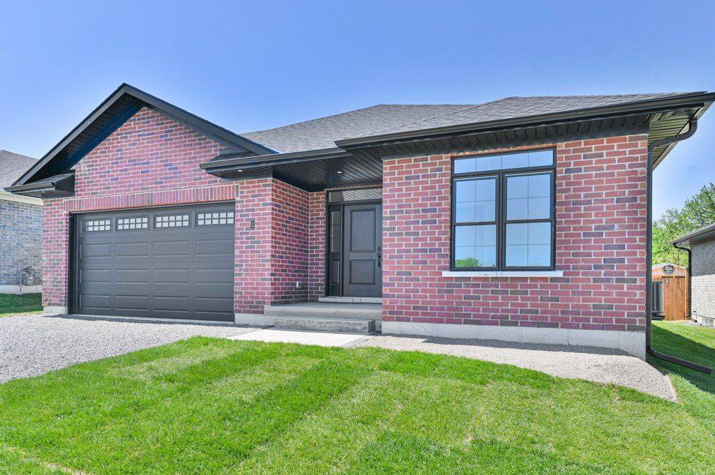 8 Dunmor ST, Stirling-rawdon, ON K0K 3E0