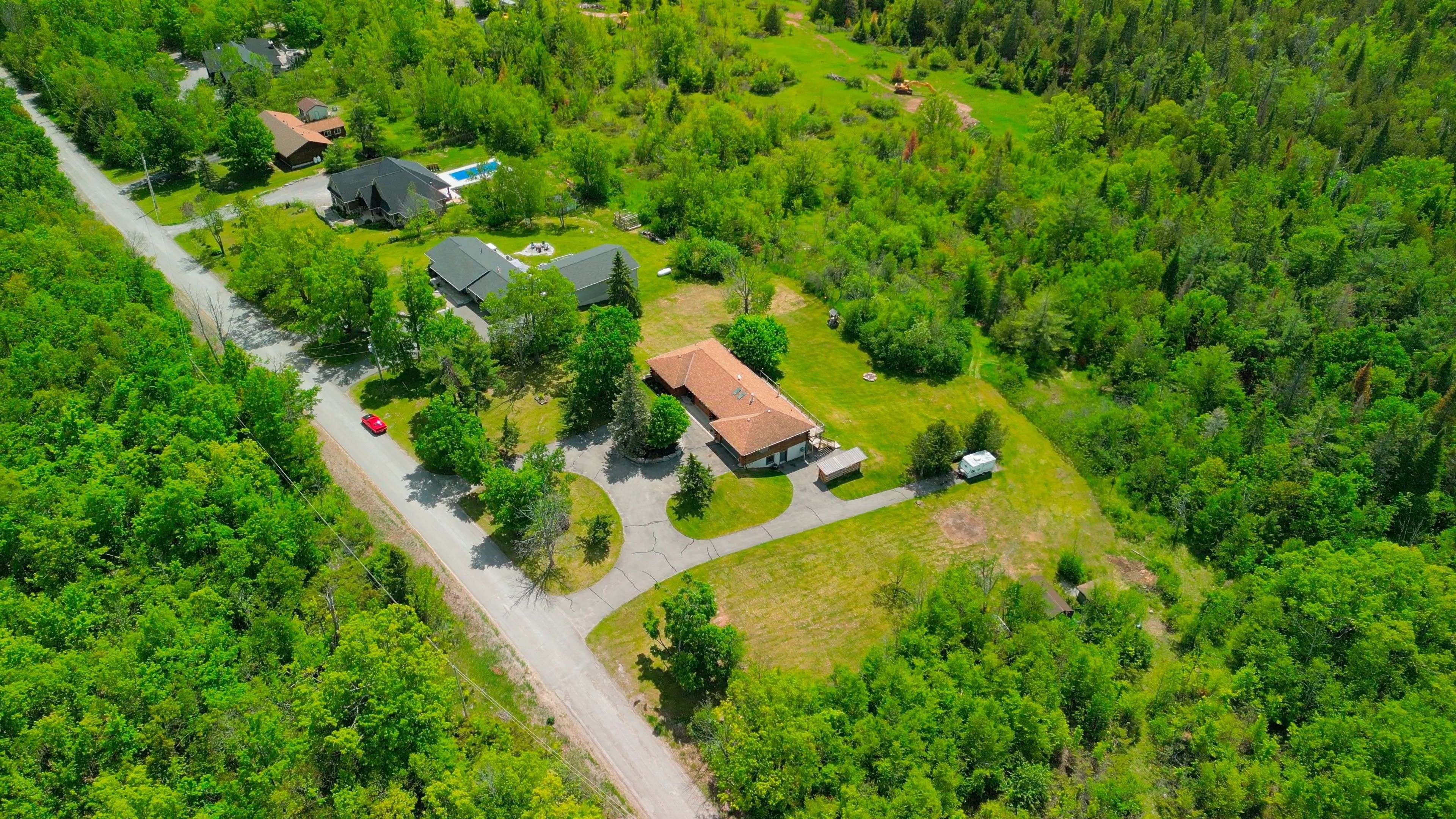 65 Laplantes RD, Trent Lakes, ON K0L 1J0