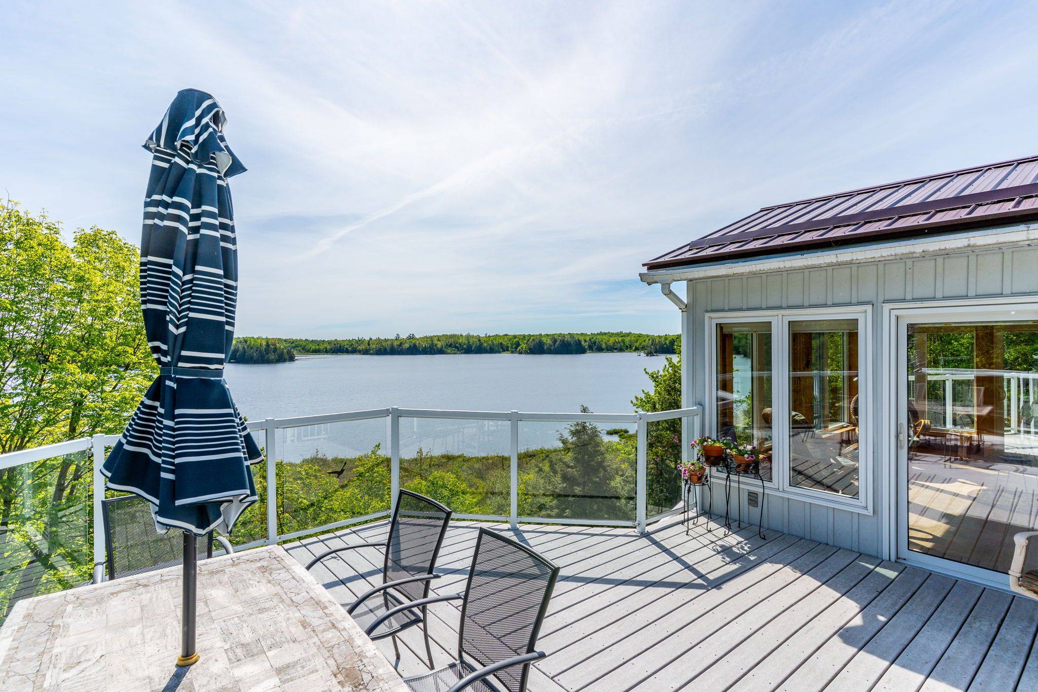 1123 Balmoral LN, Highlands East, ON K0M 1R0