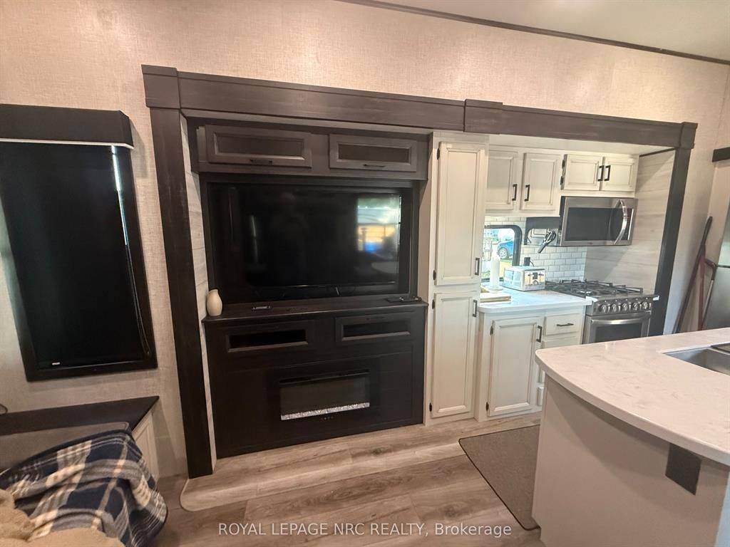 4 Dogwood ST, Otonabee-south Monaghan, ON K9J 6Y3