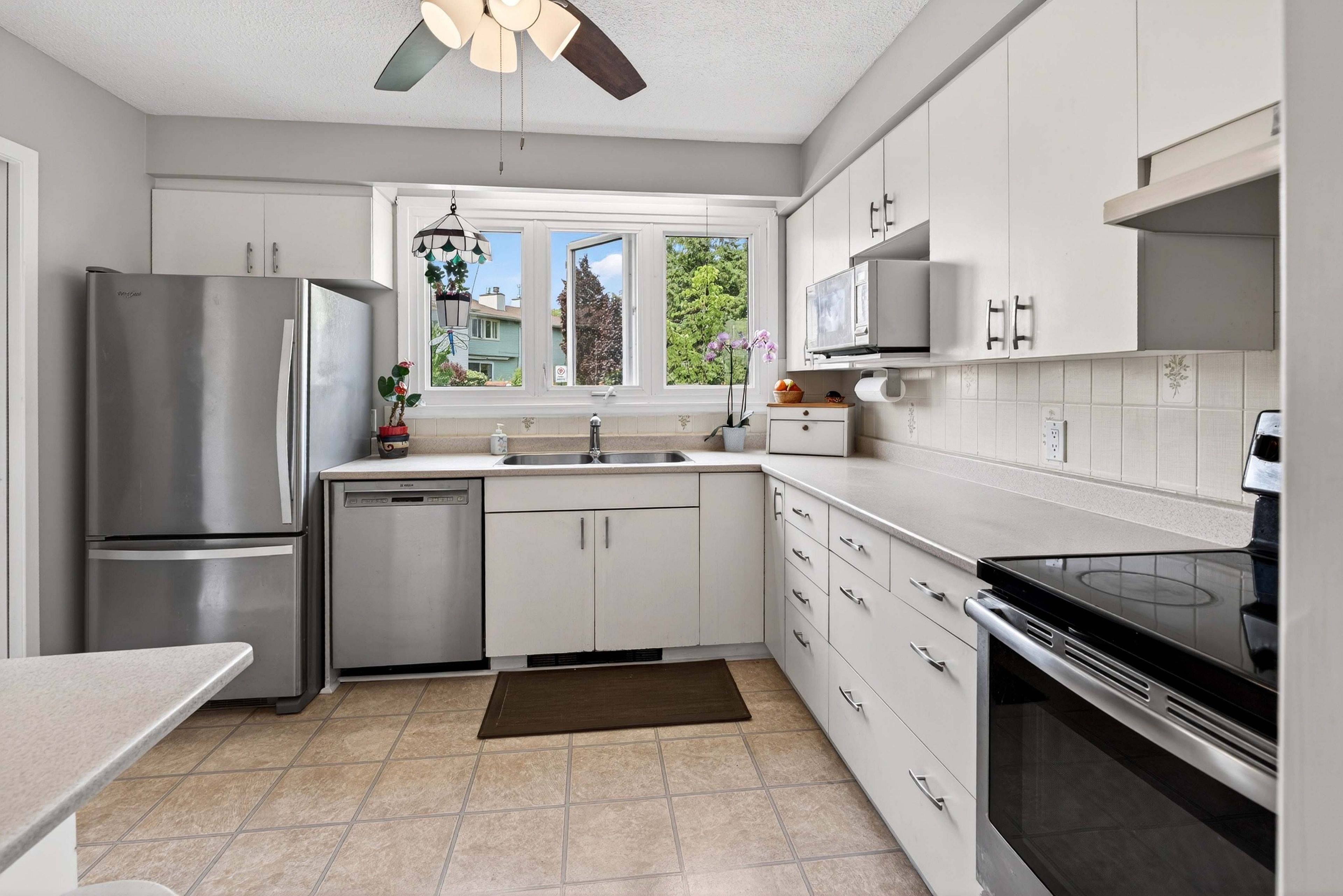 115 Wright CRES #78, Kingston, ON K7L 4T8