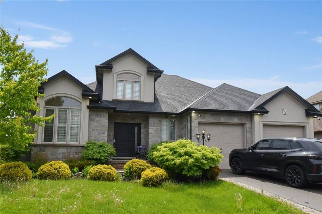 708 Winston RD, Grimsby, ON L3M 4E8