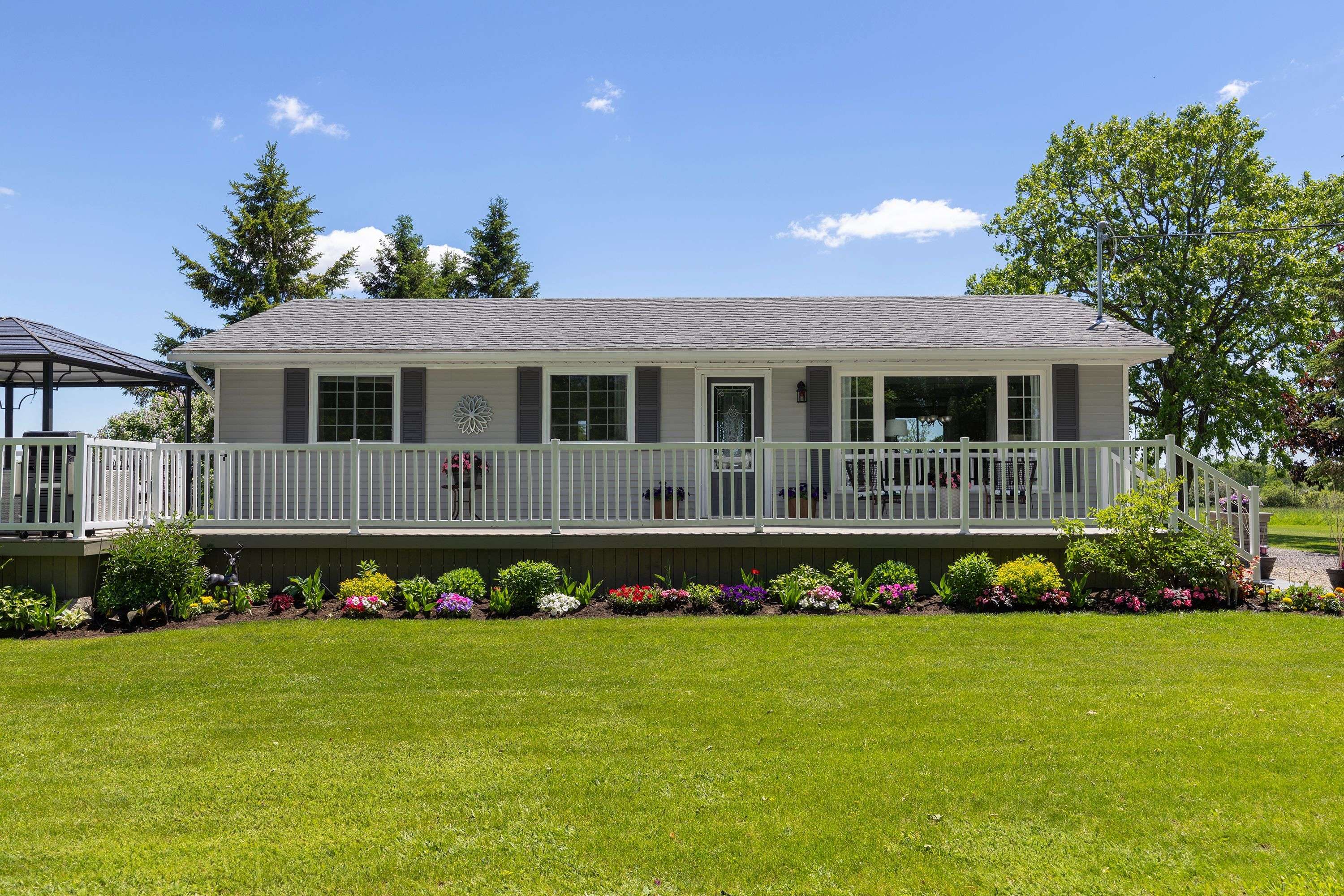 598 Petworth RD, Stone Mills, ON K0K 2N0