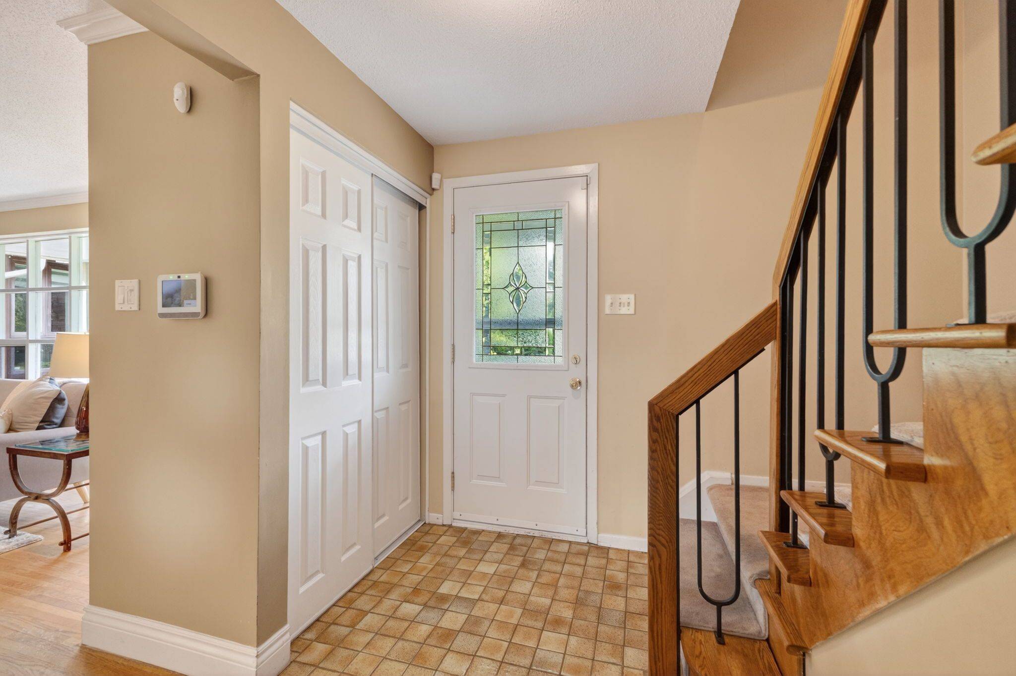 2067 Woodglen CRES, Beacon Hill North - South And Area, ON K1J 6G6