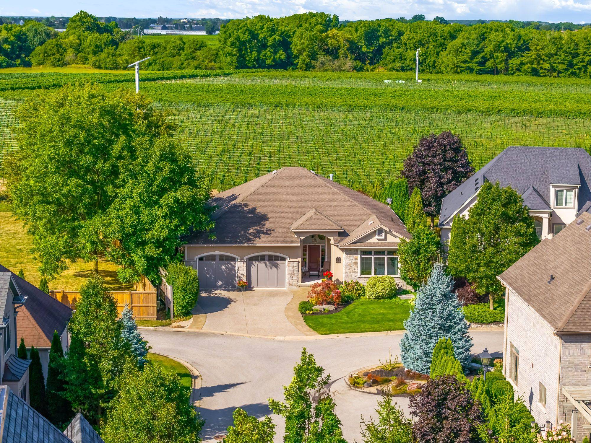 11 Meritage LN, Niagara-on-the-lake, ON L0S 1J0