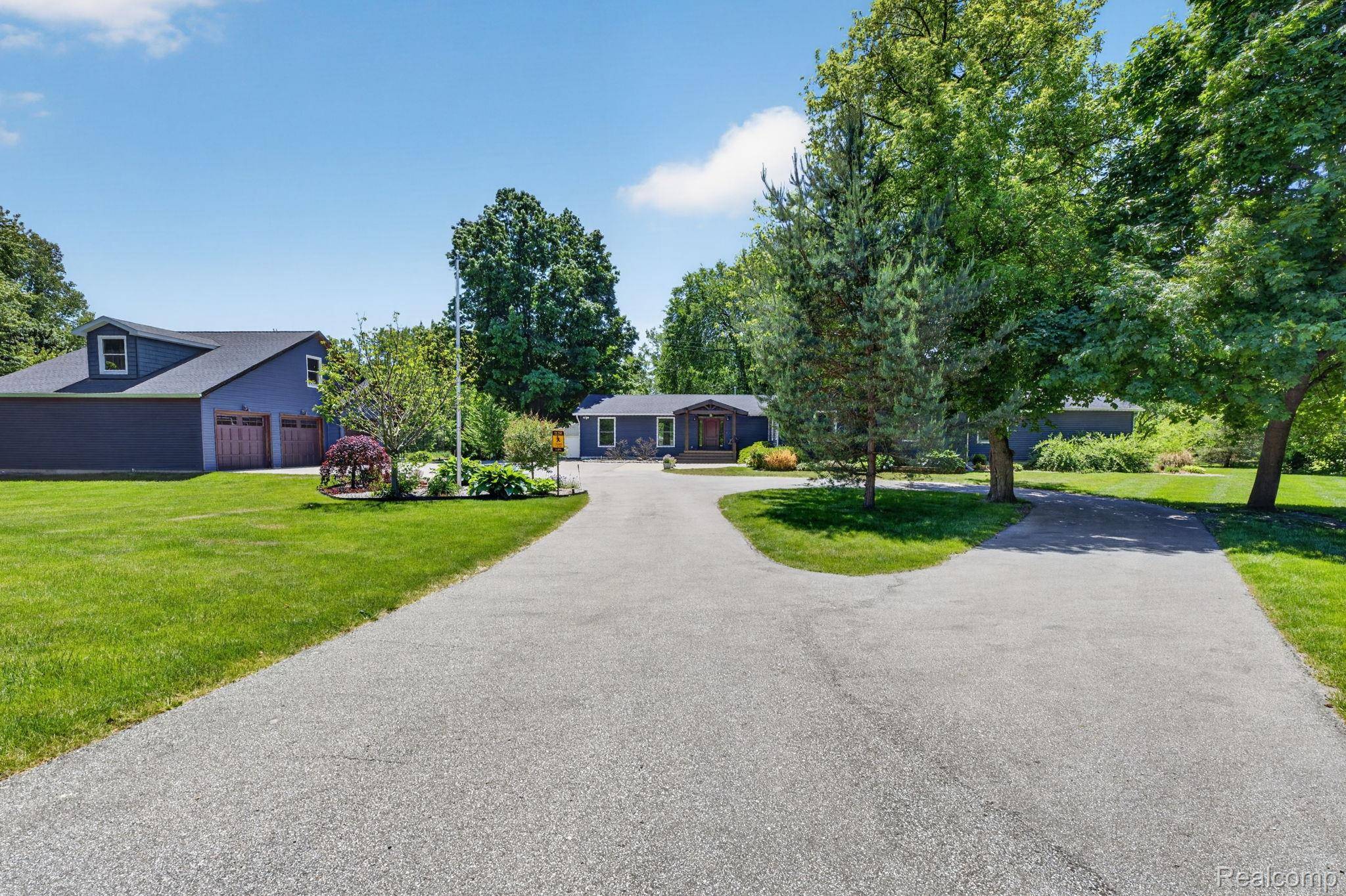 9353 Hill RD, Gaines Township, MI 48473