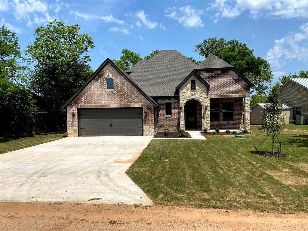 4007 Sioux Court, Granbury, TX 76048