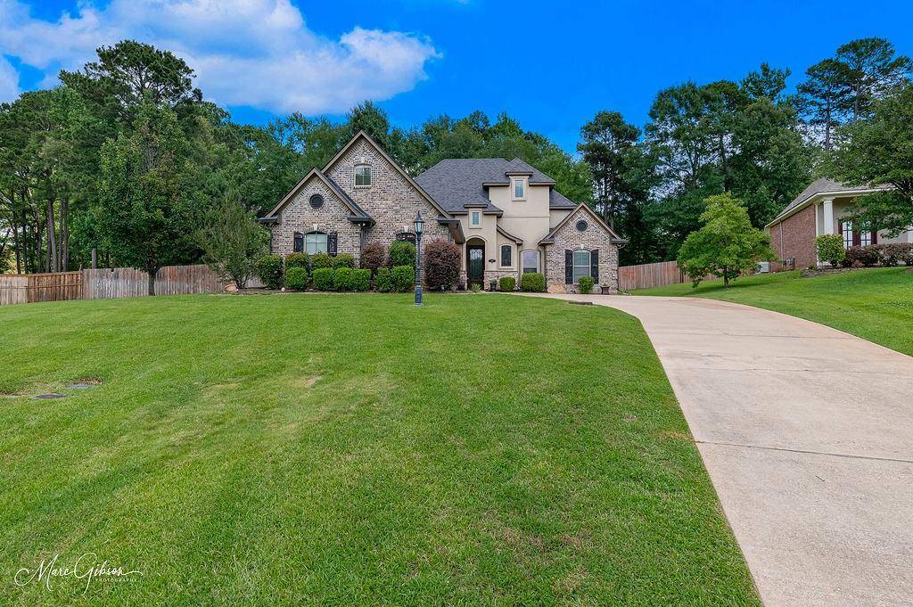 347 Dogwood South Lane, Haughton, LA 71037