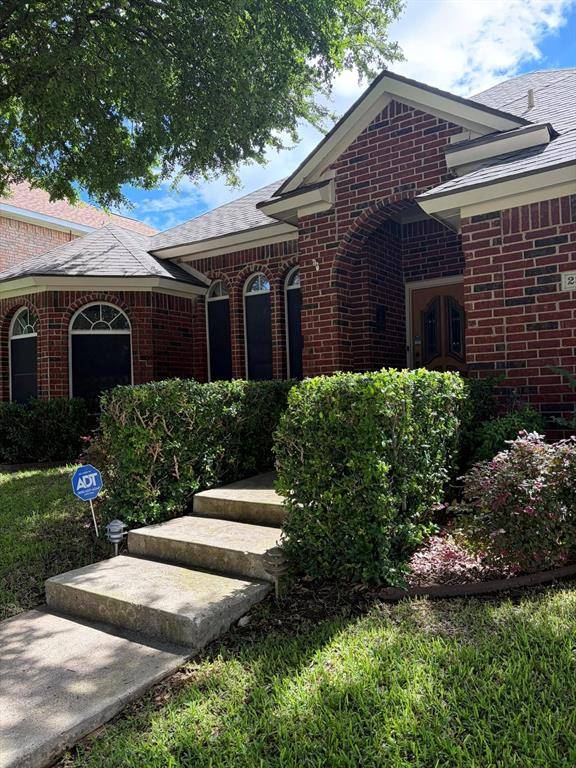 2306 Norwich Drive, Carrollton, TX 75006