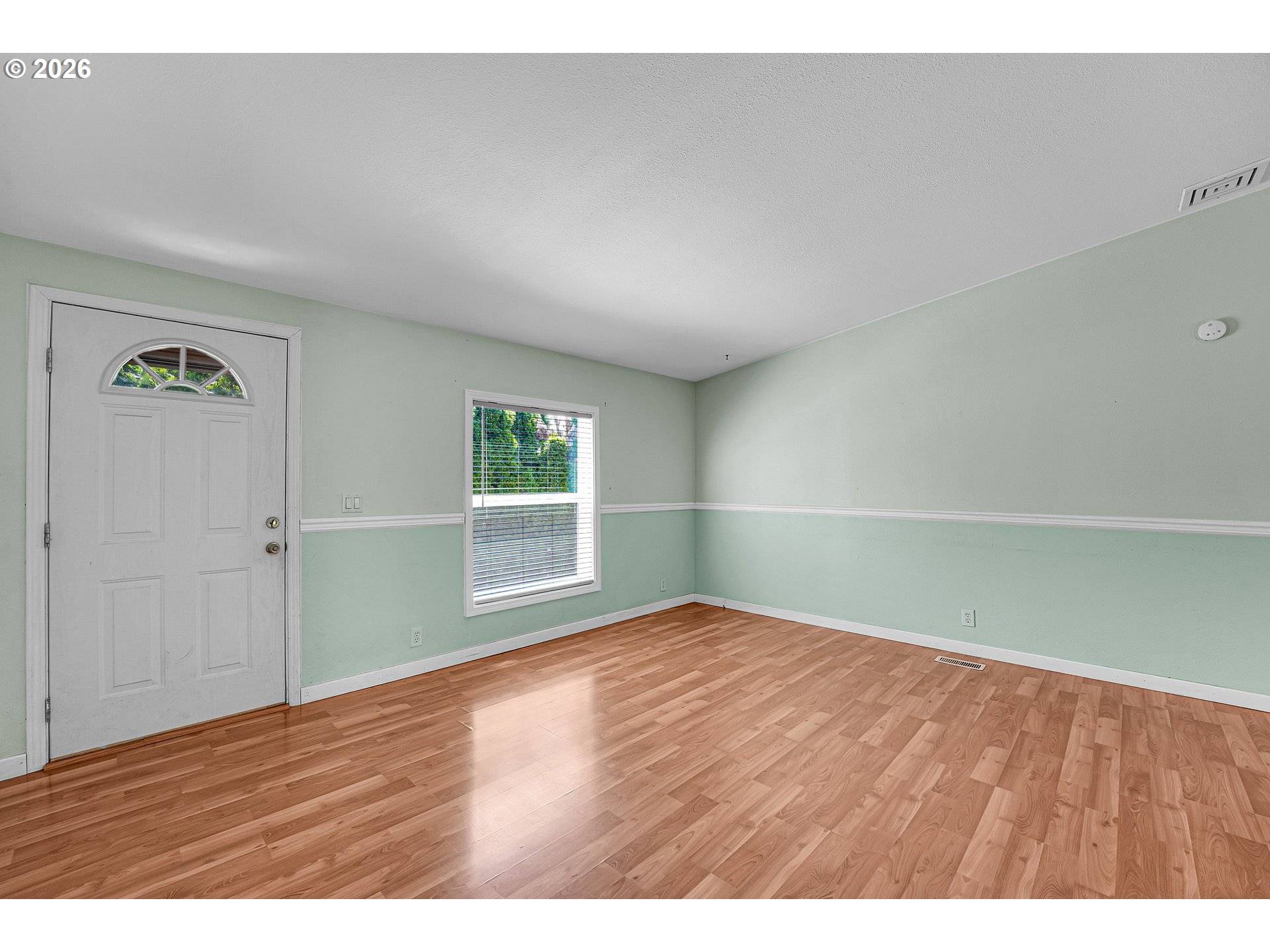 11105 MAIN ST NE #9, Donald, OR 97020