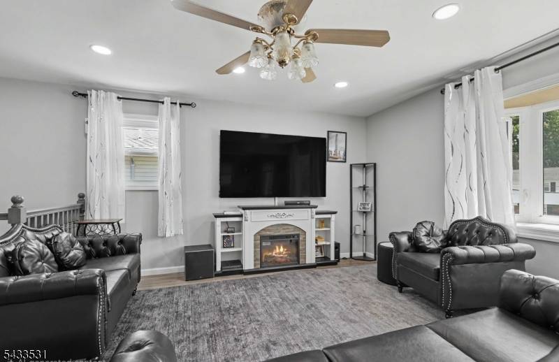 509 Church Pl, Plainfield City, NJ 07063