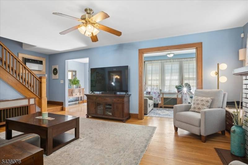 79 Franklin Pl, Totowa Boro, NJ 07512