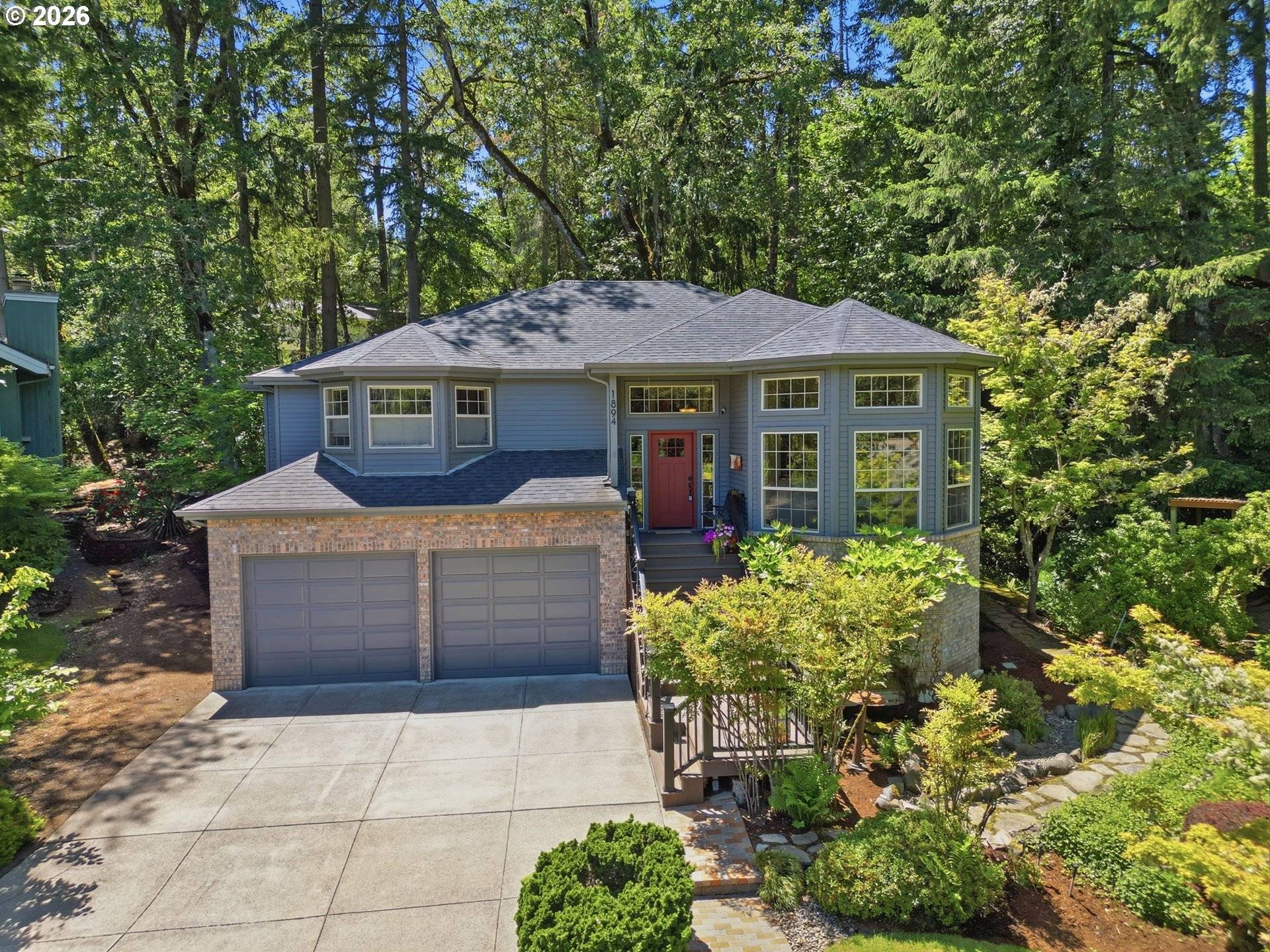 1894 W 27TH PL, Eugene, OR 97405
