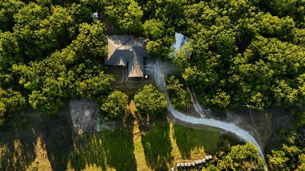 1984 Sunflower Road, Paradise, TX 76073