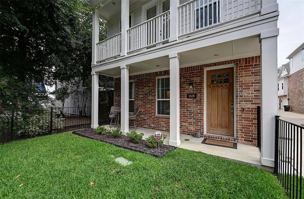 1028 Cavour Place, Dallas, TX 75204