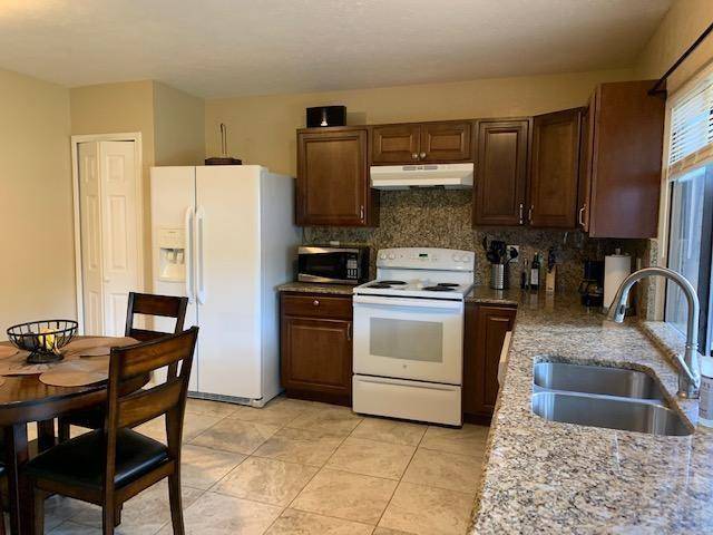 4905 AVERY Circle, The Colony, TX 75056