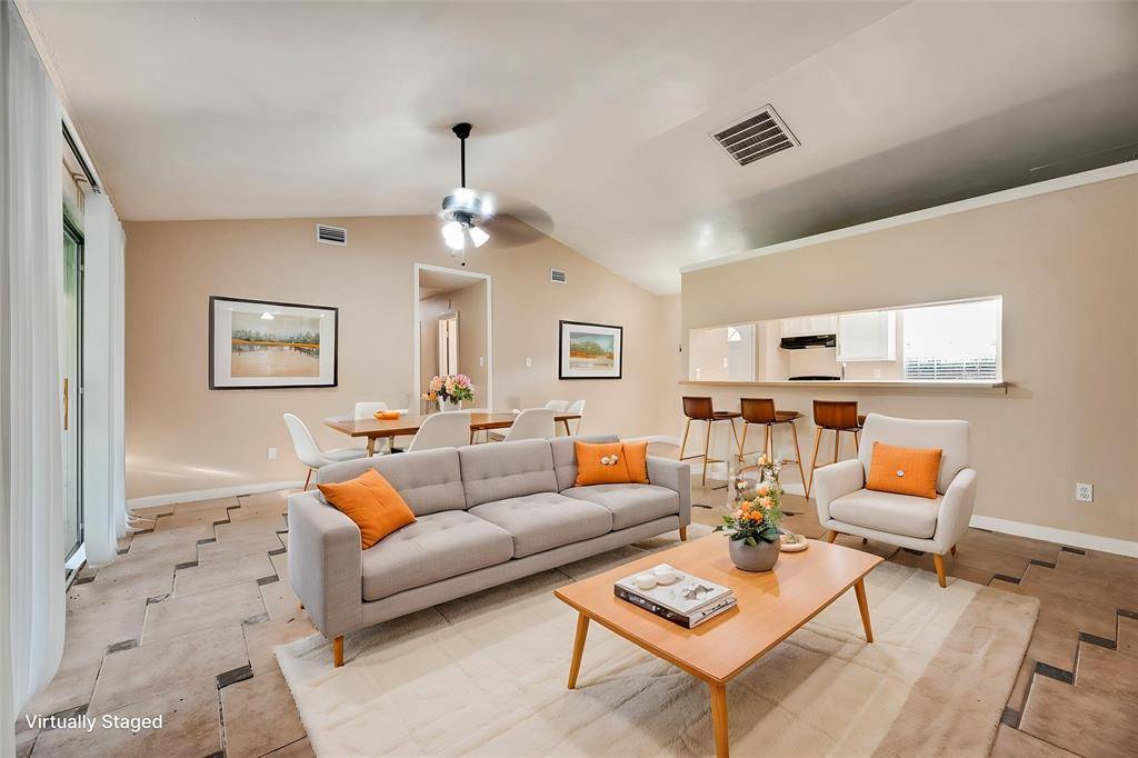 7204 Shadow Bend Drive, Fort Worth, TX 76137