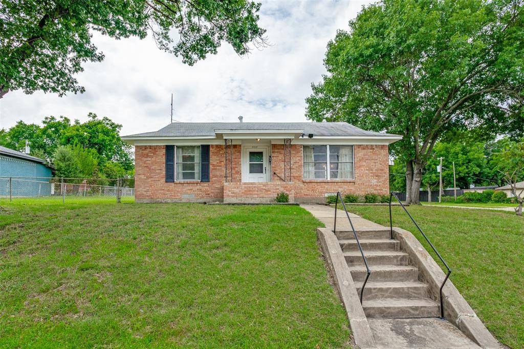 422 W Daugherty Drive, Garland, TX 75041