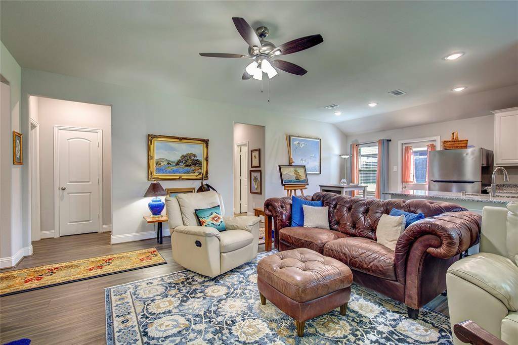 6405 Graceland Drive, Greenville, TX 75402