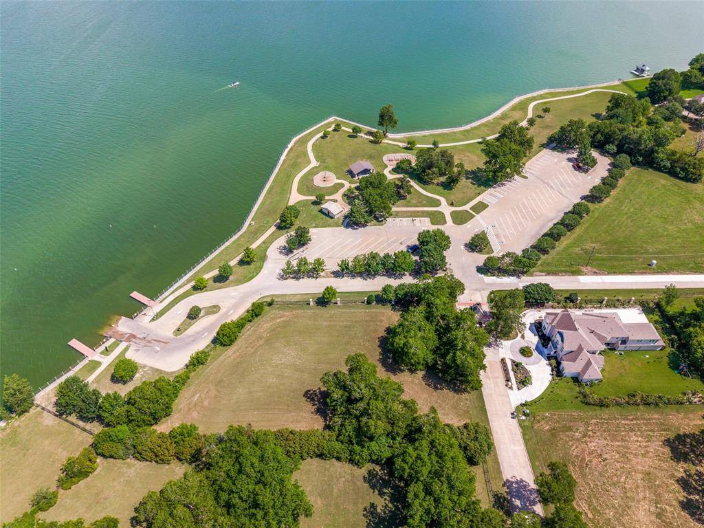 000 Scenic Drive, Heath, TX 75032