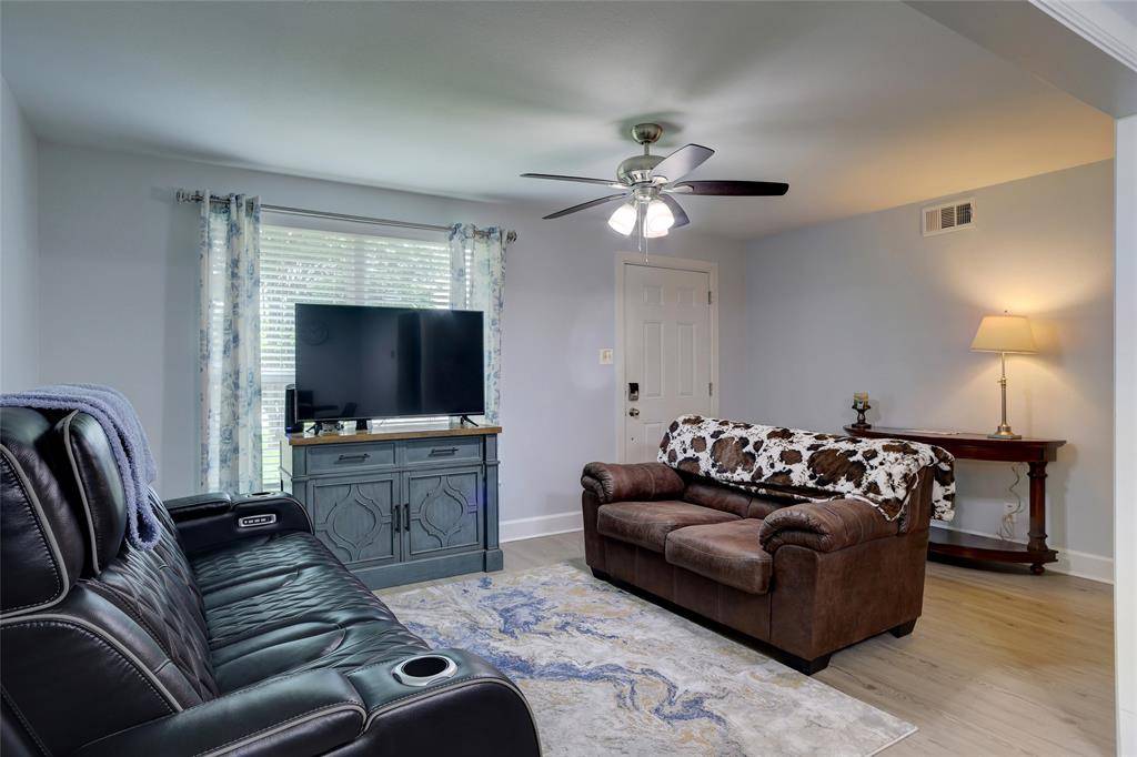 530 Apollo Road, Richardson, TX 75081