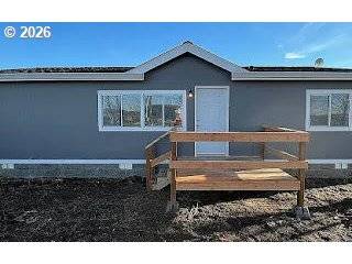 58282 MAPLE CIRCLE RD, Christmas Valley, OR 97641