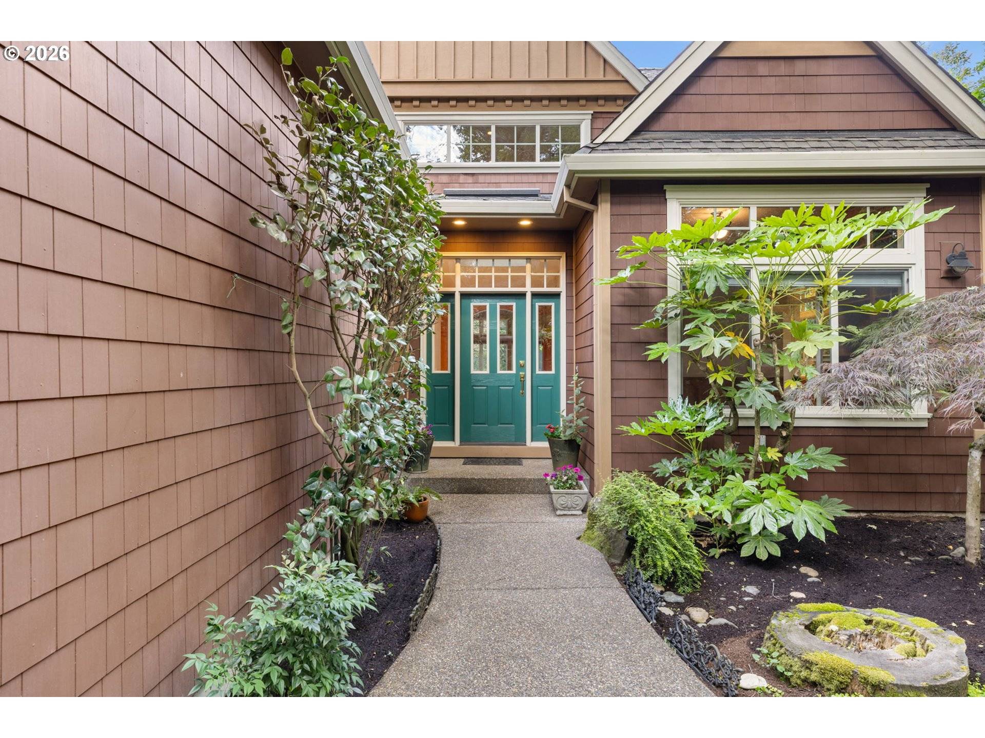 6441 SW SANTA MONICA CT, Portland, OR 97221