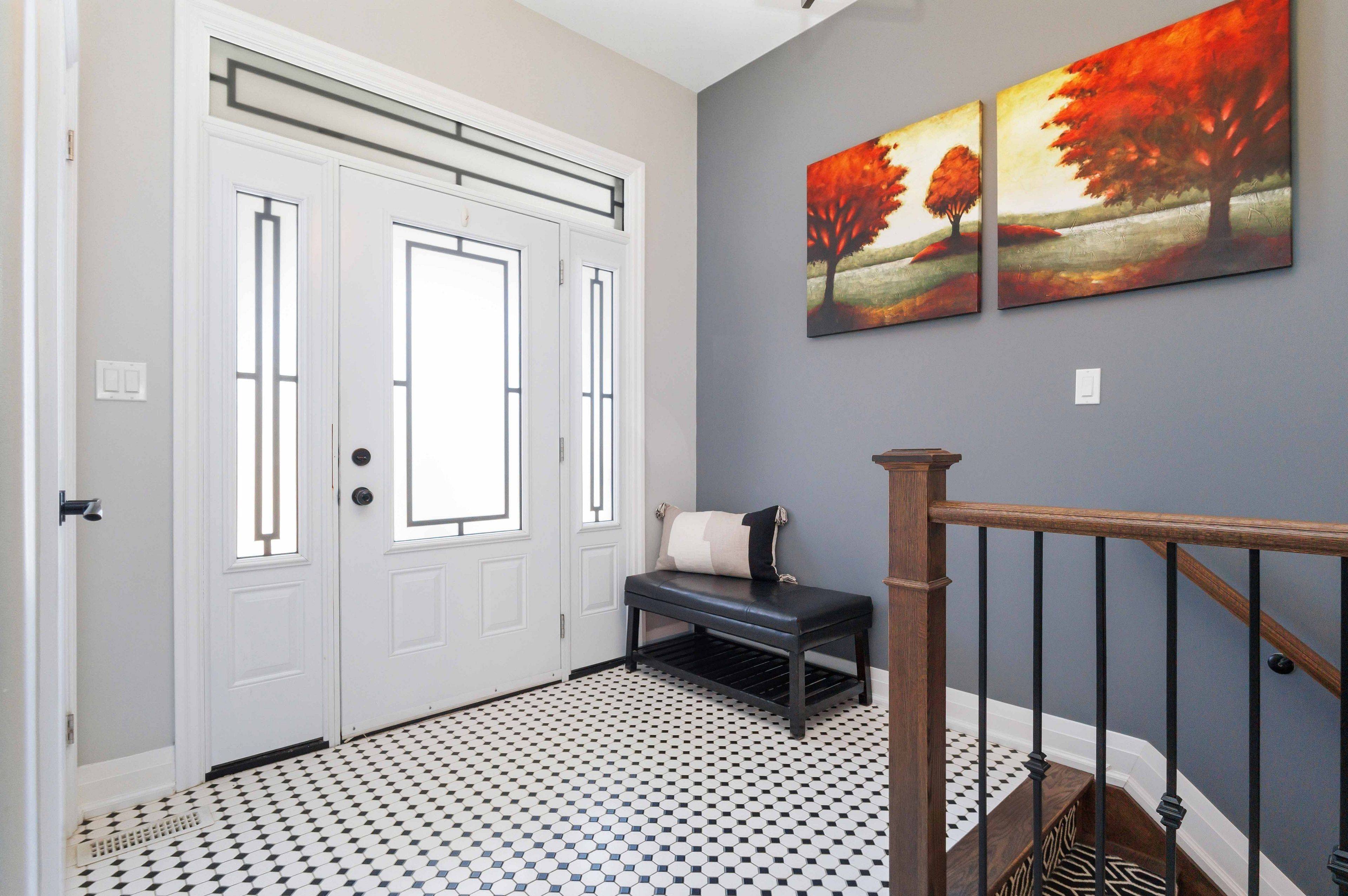 37 Nathan AVE, Whitby, ON L1M 0K2
