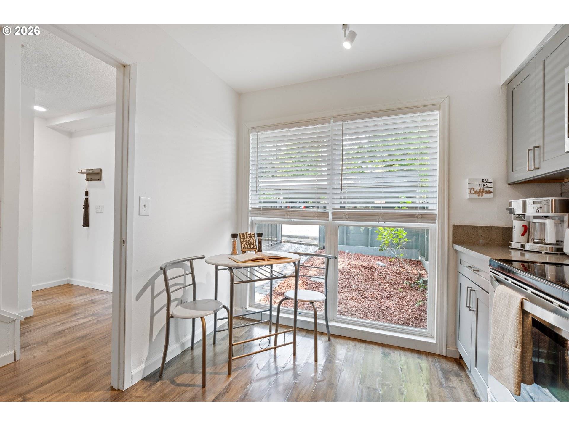 8552 SW BRIGHTFIELD CIR, Portland, OR 97223