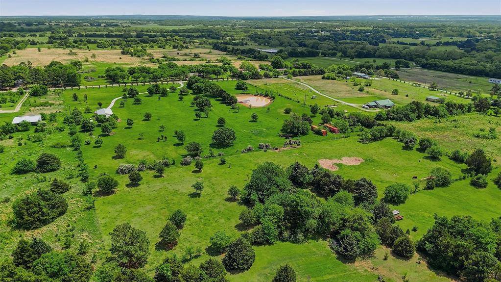 2139 Keefer Road, Pottsboro, TX 75076