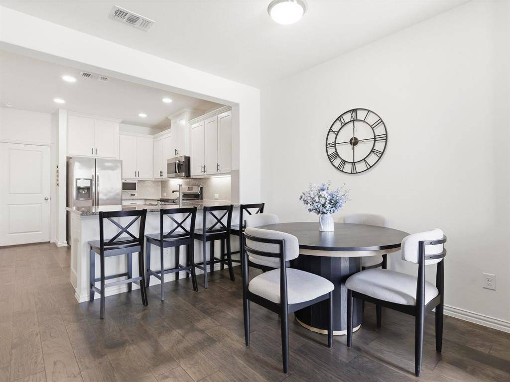 4531 Fossil Opal Lane, Arlington, TX 76005