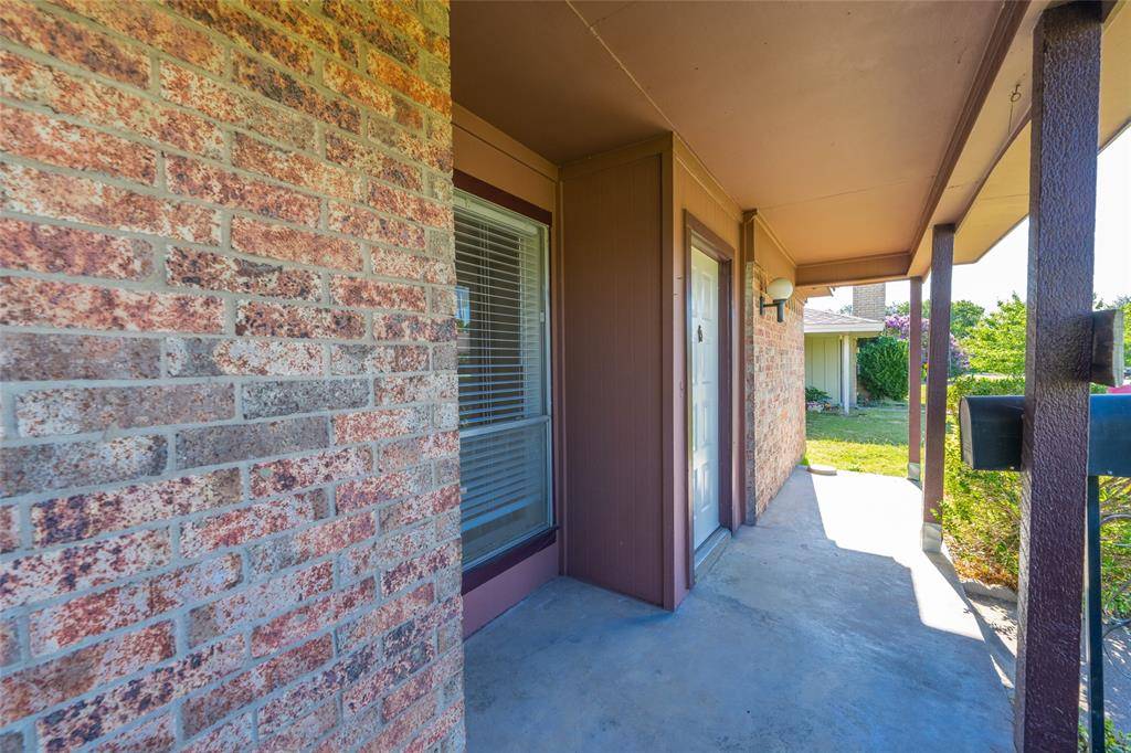 625 Woodhaven Place, Richardson, TX 75081