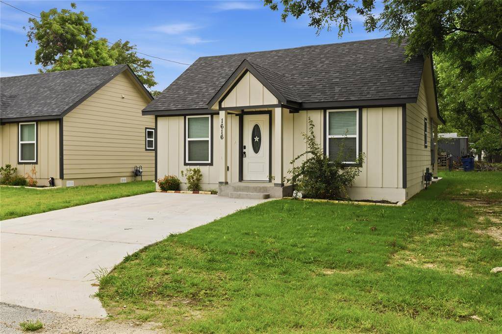 1616 Cleveland Street, Greenville, TX 75401