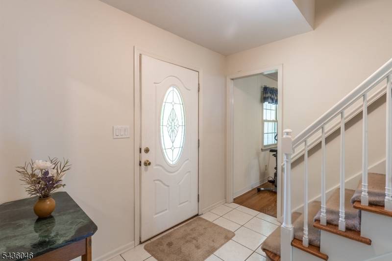 280 Farmer Rd, Bridgewater Twp., NJ 08807