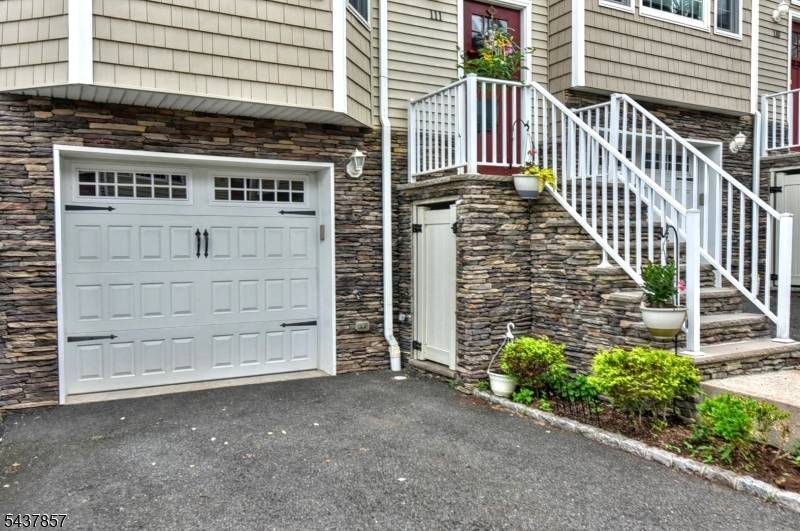 451 Springfield Ave #111, Hasbrouck Heights Boro, NJ 07604