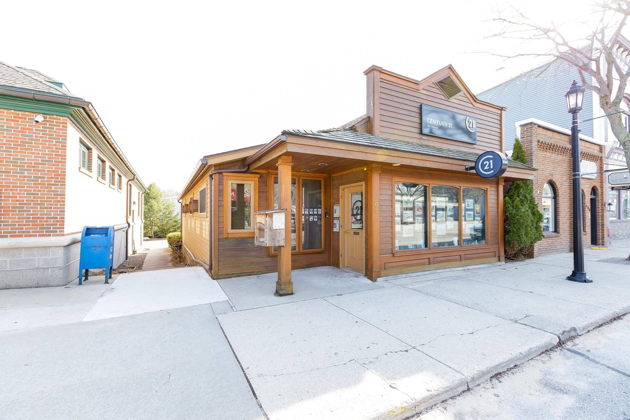 408 Main ST, Frankfort, MI 49635
