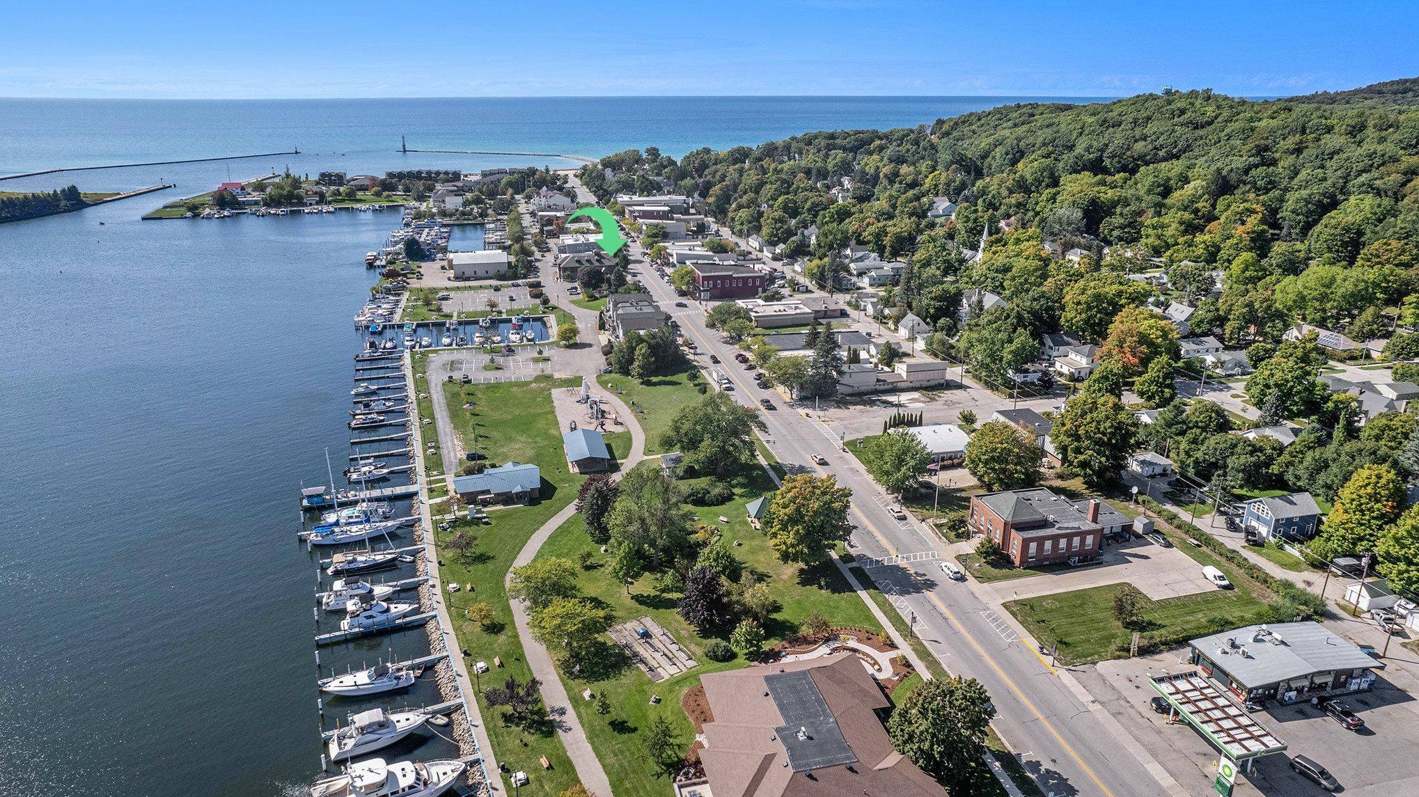 408 Main ST, Frankfort, MI 49635