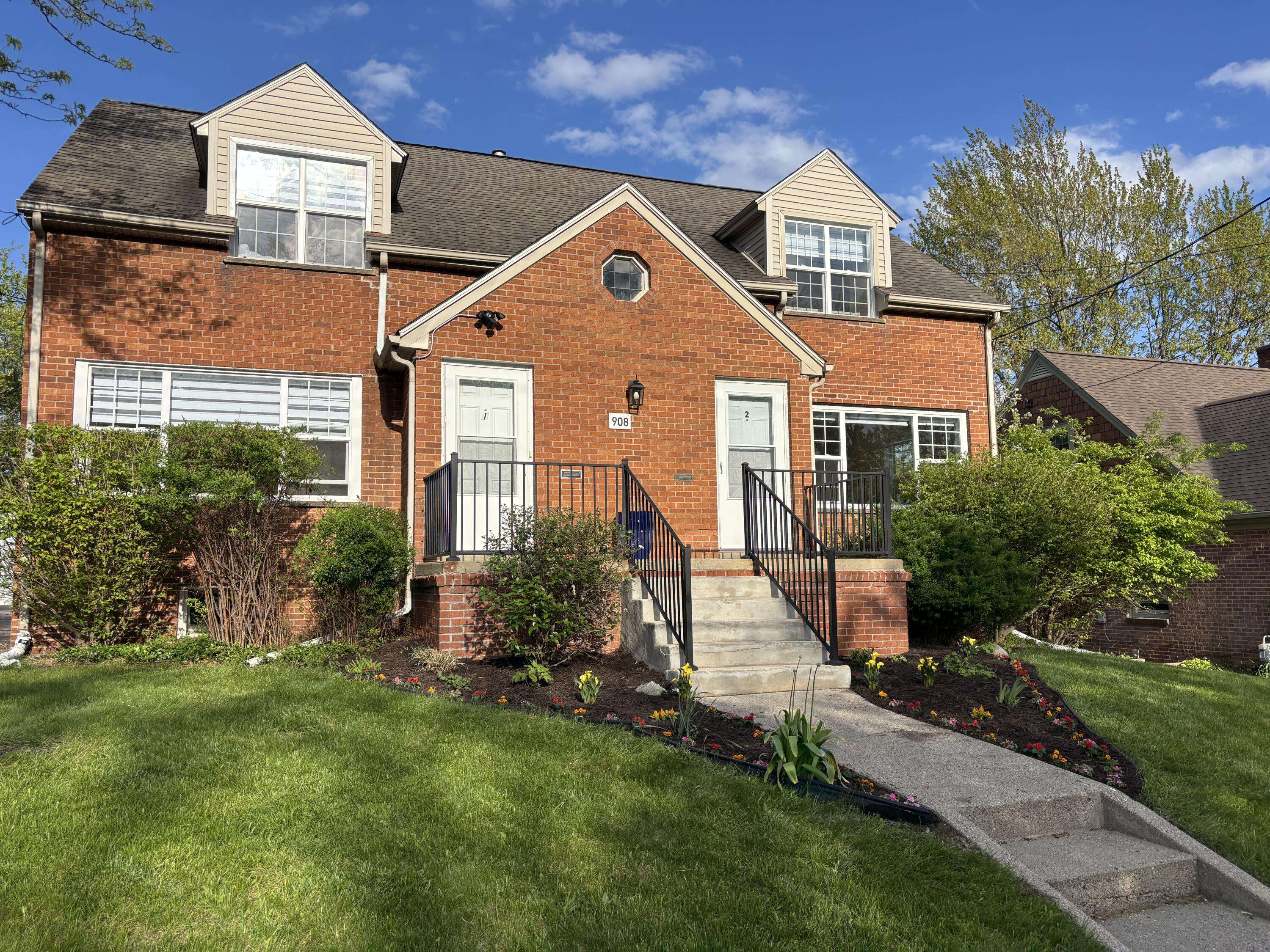908 Spring ST, Ann Arbor, MI 48103