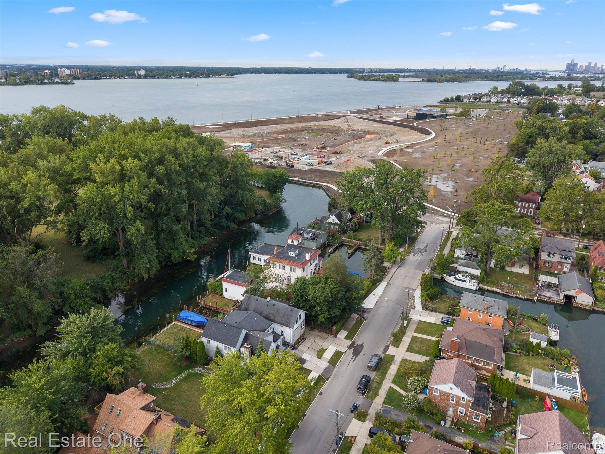 14356 Harbor IS, Detroit, MI 48215