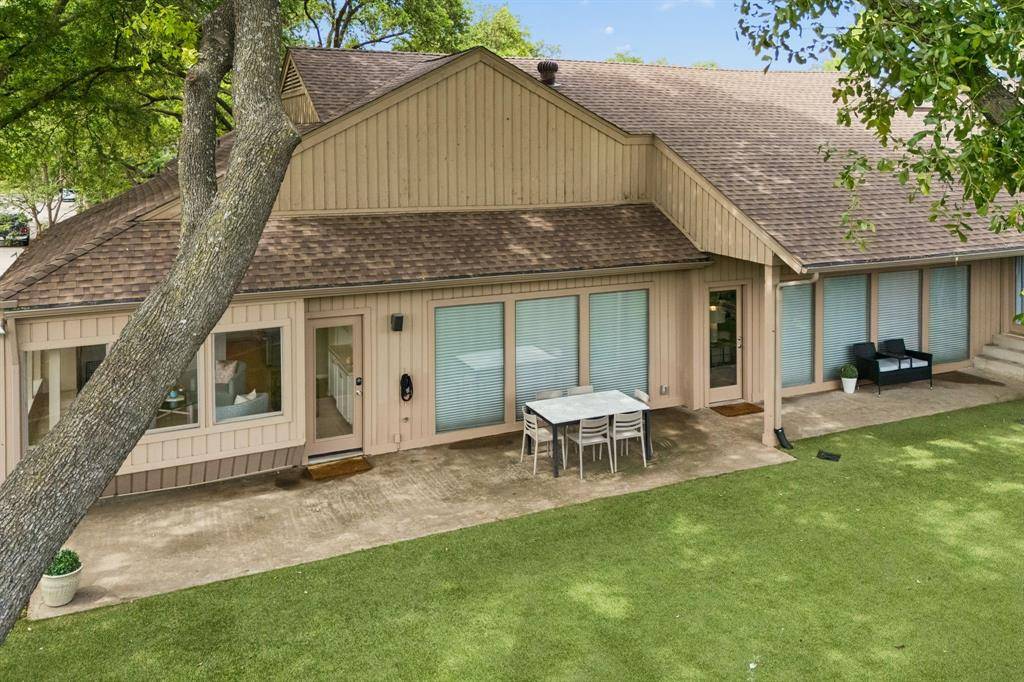 9530 Moss Haven Drive, Dallas, TX 75231