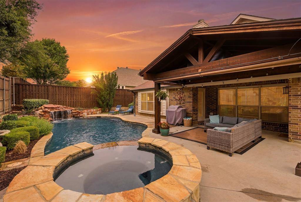 1430 Crescent Valley Drive, Prosper, TX 75078