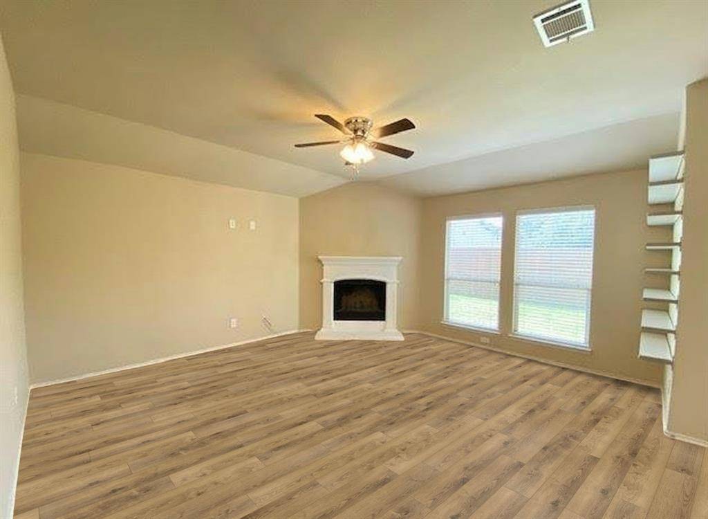 130 Meadow Crest Drive, Princeton, TX 75407