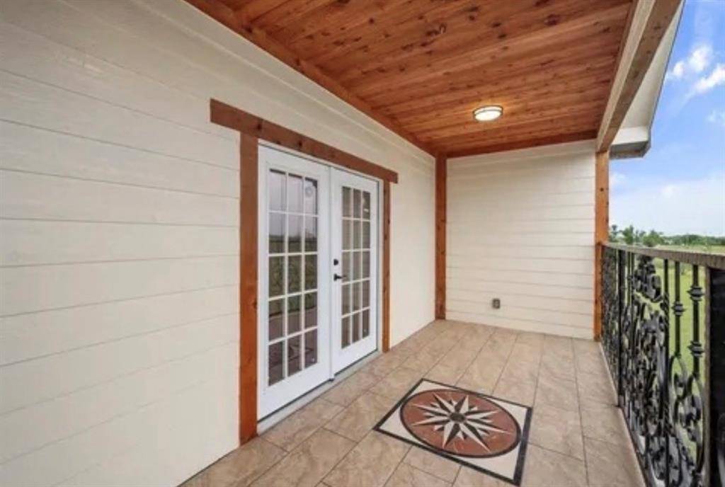 6051 County Road 1030 B, Rice, TX 75155
