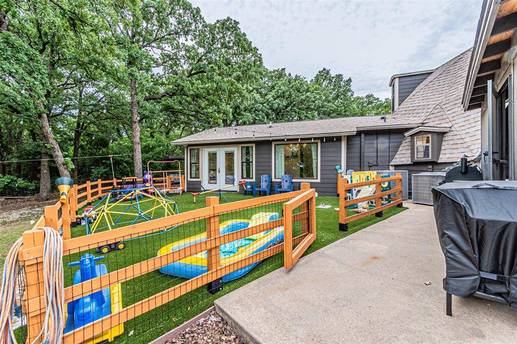 4505 Hunters Glen Court, Granbury, TX 76048