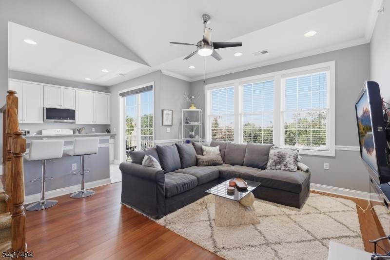 387 Victoria Drive, Bridgewater Twp., NJ 08807